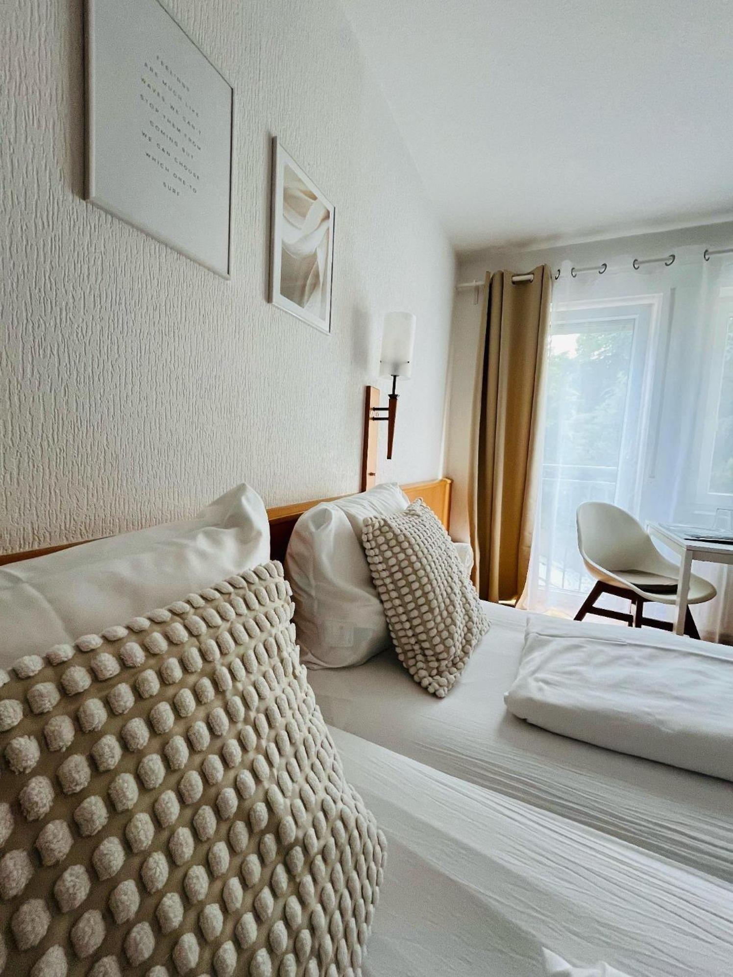 Am Landhaus - Gaestezimmer Walsheim Bilik gambar